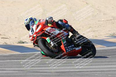 media/Dec-07-2025-CVMA (Sun) [[3e7d2de5dc]]/Race 7-Formula Lightweight Twins Shootout/